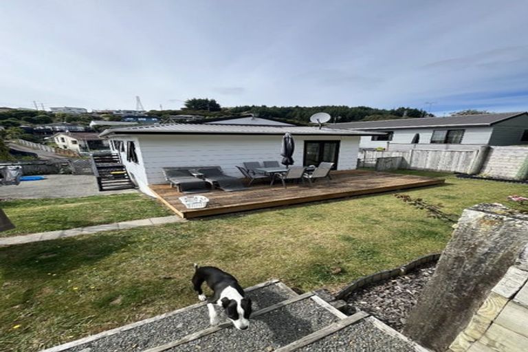Photo of property in 58 Albatross Close, Whitby, Porirua, 5024