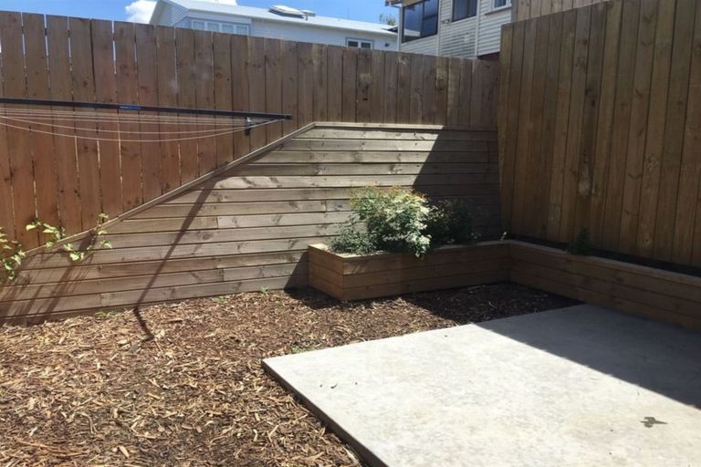 Photo of property in 6/25 Thackeray Street, Hamilton Lake, Hamilton, 3204