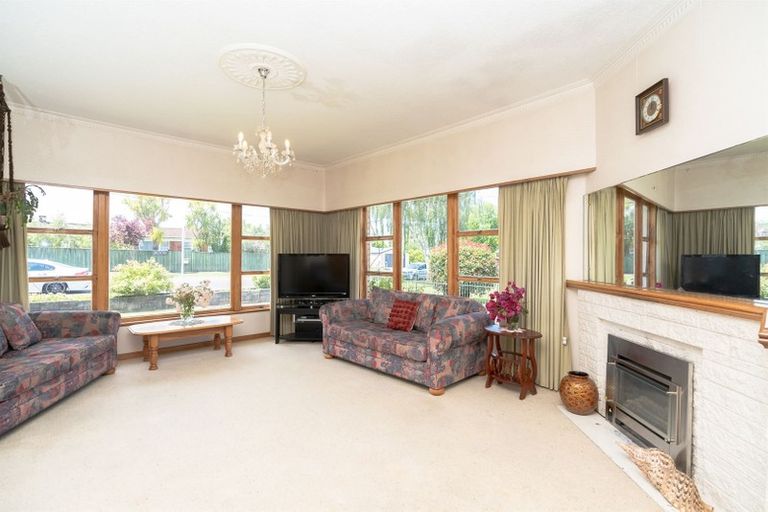 Photo of property in 63 Braid Road, St Andrews, Hamilton, 3200