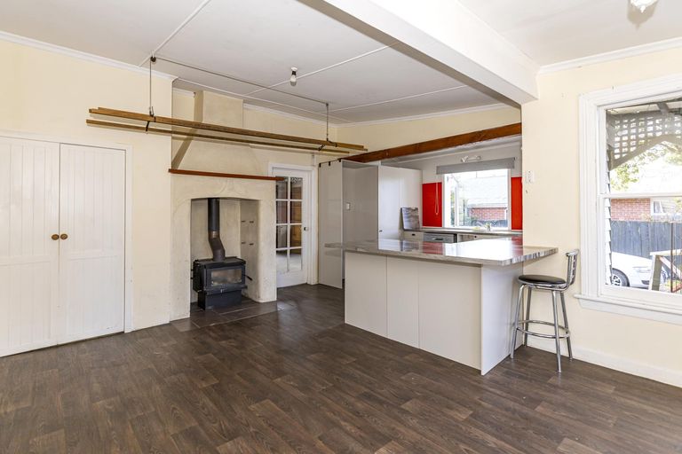 Photo of property in 175 Talbot Street, Geraldine, 7930