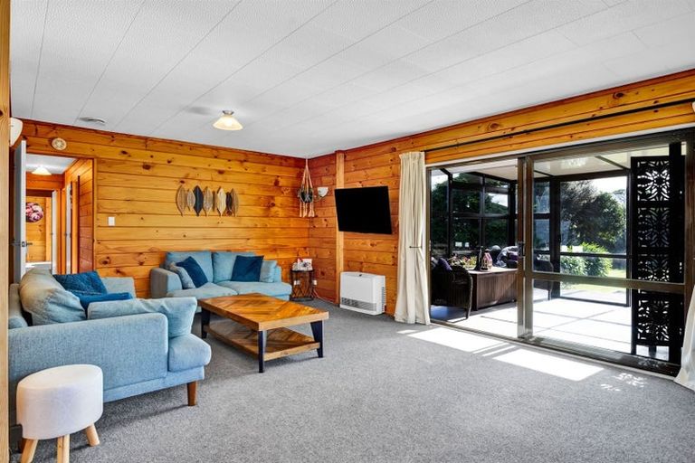 Photo of property in 72 Rata Street, Hawera, 4610