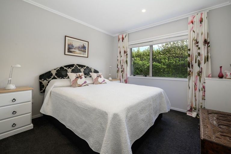 Photo of property in 23 Hansard Place, Bethlehem, Tauranga, 3110
