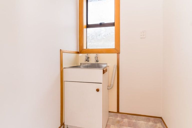 Photo of property in 82 Bush Road, Mosgiel, 9024