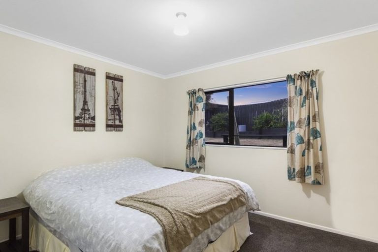 Photo of property in 47 Katerini Grove, Papamoa Beach, Papamoa, 3118