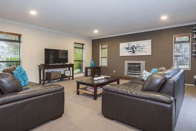 Photo of property in 49 Alva Glen Place, Pyes Pa, Tauranga, 3112