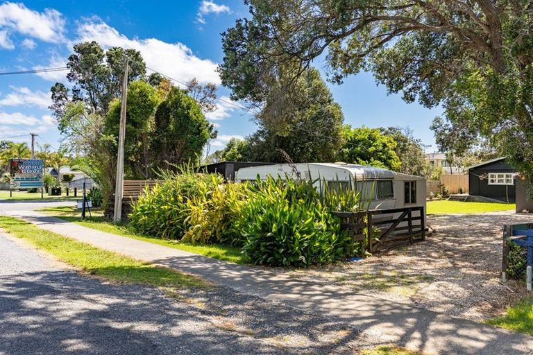Photo of property in 873 Cove Road, Waipu, 0582