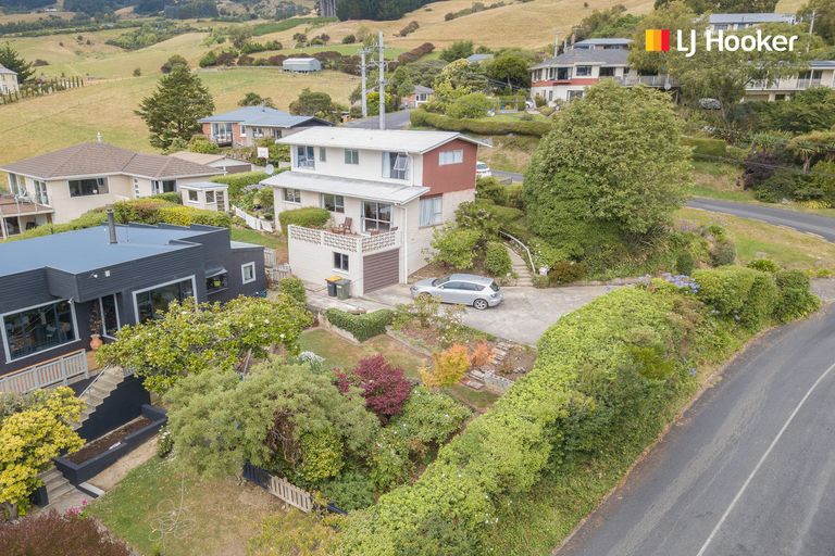 Photo of property in 70a Marion Street, Macandrew Bay, Dunedin, 9014