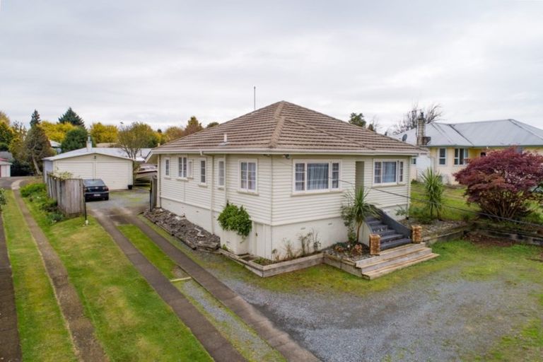 Photo of property in 21 Bent Street, Putaruru, 3411