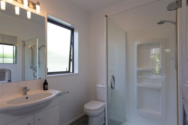 Photo of property in 71 Jeffreys Road, Fendalton, Christchurch, 8052