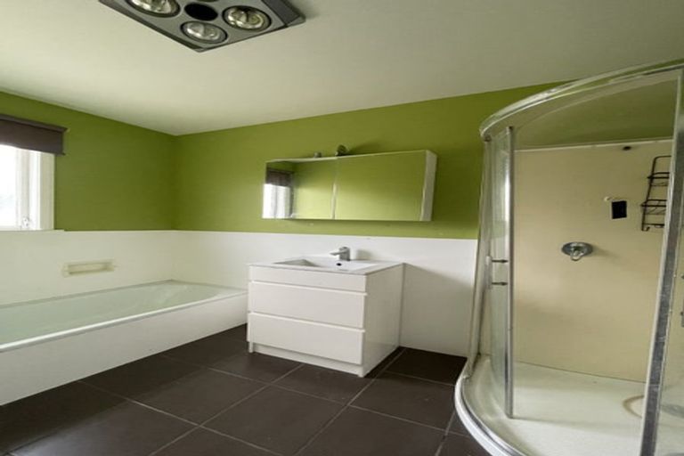 Photo of property in 40 Momona Street, Wainuiomata, Lower Hutt, 5014