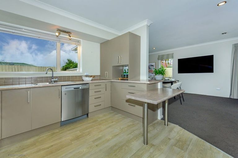 Photo of property in 168 Barrington Street, Somerfield, Christchurch, 8024