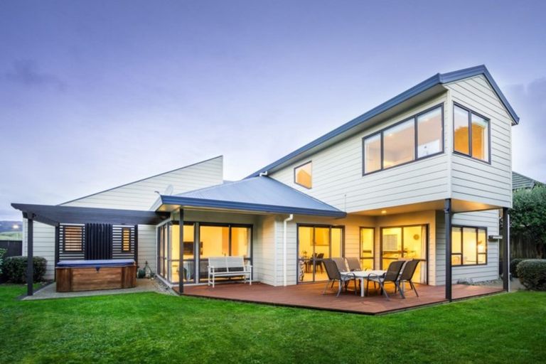 Photo of property in 46 The Masthead, Whitby, Porirua, 5024