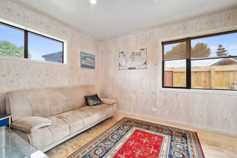 Photo of property in 1/7 Kathleen Place, Rainbow Point, Taupo, 3330