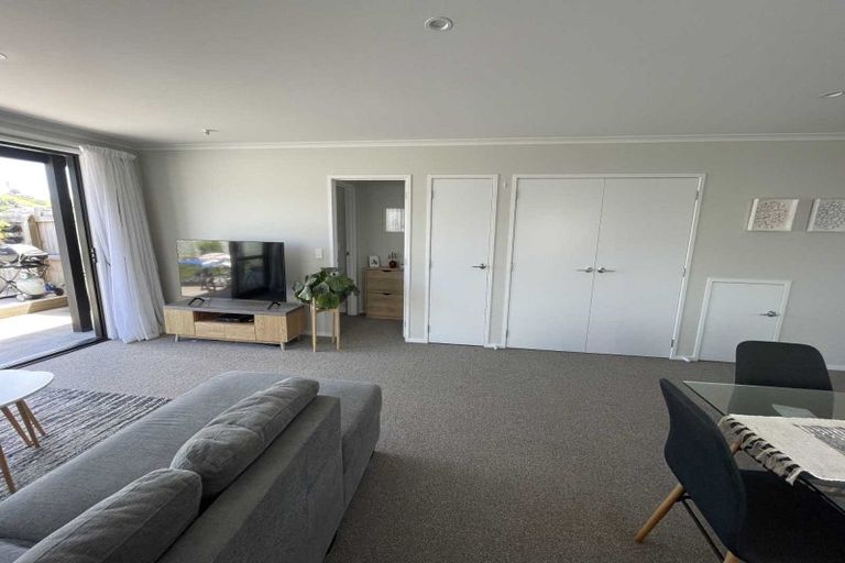 Photo of property in 31 Discovery Place, Marfell, New Plymouth, 4310