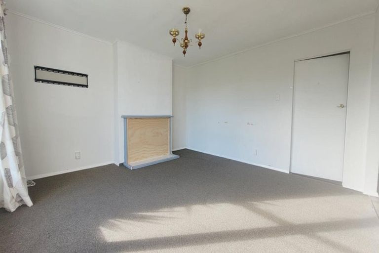 Photo of property in 78-80 Leicester Street, Cannons Creek, Porirua, 5024