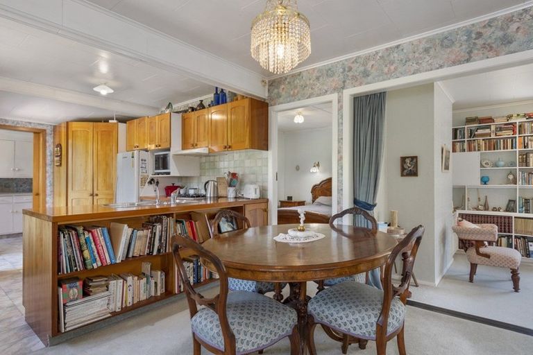 Photo of property in 186 Beach Road, Katikati, 3178