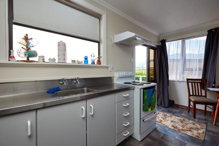 Photo of property in 4 Kiwi Street, Kaikoura, 7300