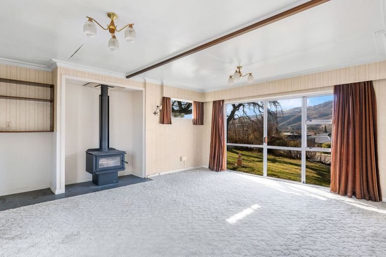 Photo of property in 56 Molyneux Avenue, Cromwell, 9310