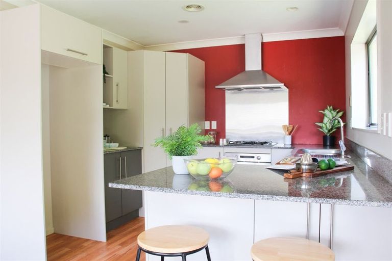 Photo of property in 24 Erlestoke Crescent, Churton Park, Wellington, 6037