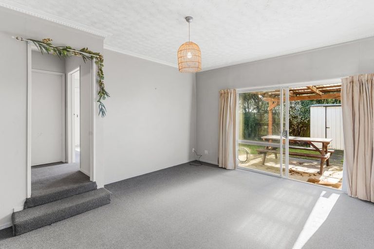 Photo of property in 2/73 Lakewood Drive, Burwood, Christchurch, 8083