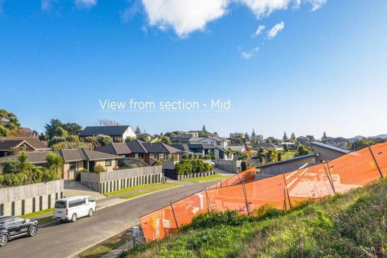 Photo of property in 2 Telford Way, Raumati Beach, Paraparaumu, 5032