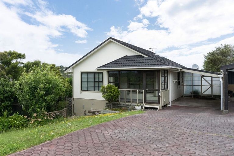 Photo of property in 1/37 Bracken Road, Paparangi, Wellington, 6037