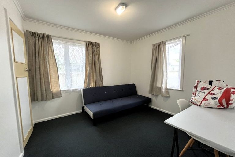 Photo of property in 18 Kauri Street, Taradale, Napier, 4112