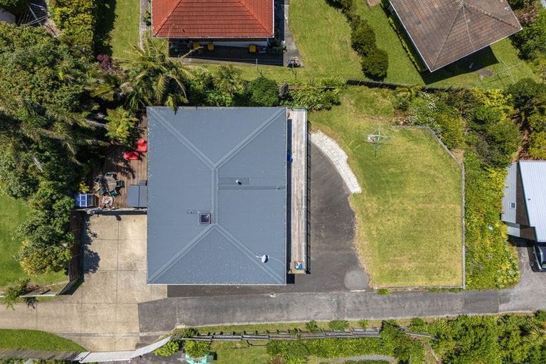 Photo of property in 1/63 College Road, Northcote, Auckland, 0627