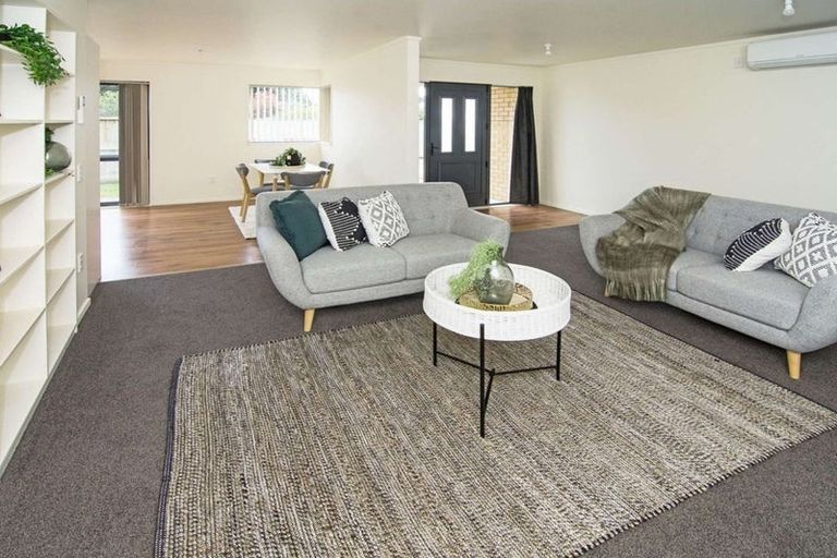 Photo of property in 85a Oxford Street, Lansdowne, Masterton, 5810