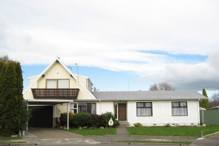 Photo of property in 13 Shearer Place, Pirimai, Napier, 4112