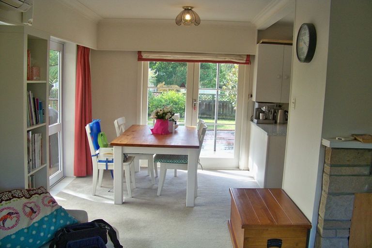 Photo of property in 19 Byron Street, Leamington, Cambridge, 3432