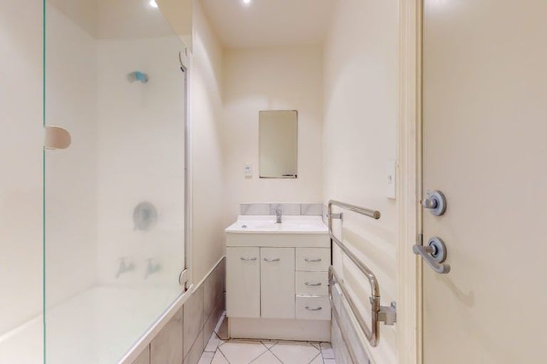 Photo of property in Renwick Apartments, 7/99 Dixon Street, Te Aro, Wellington, 6011