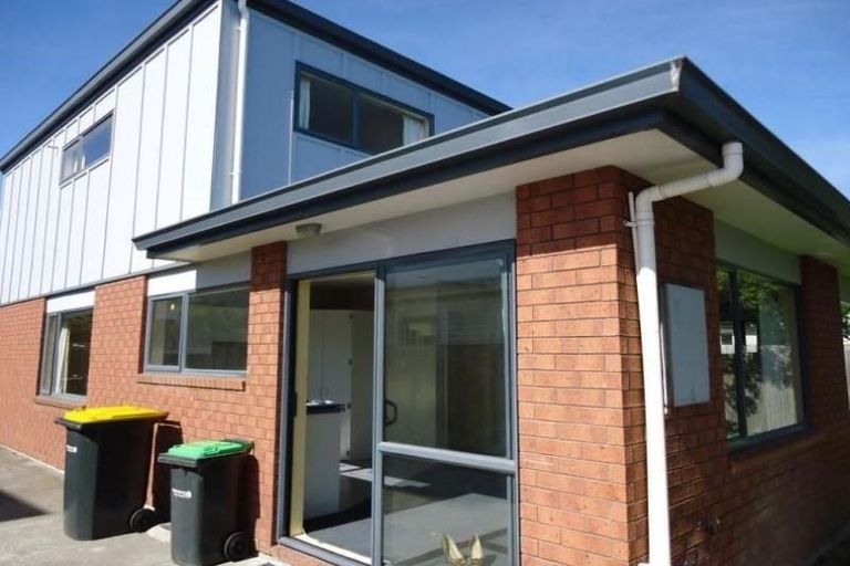 Photo of property in 11/11a Euston Street, Riccarton, Christchurch, 8041