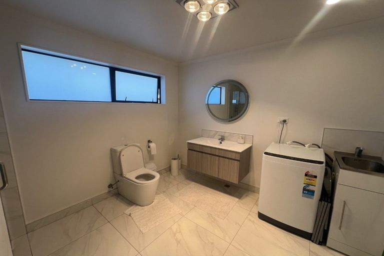 Photo of property in 2 Kaaka Street, Cambridge, 3434