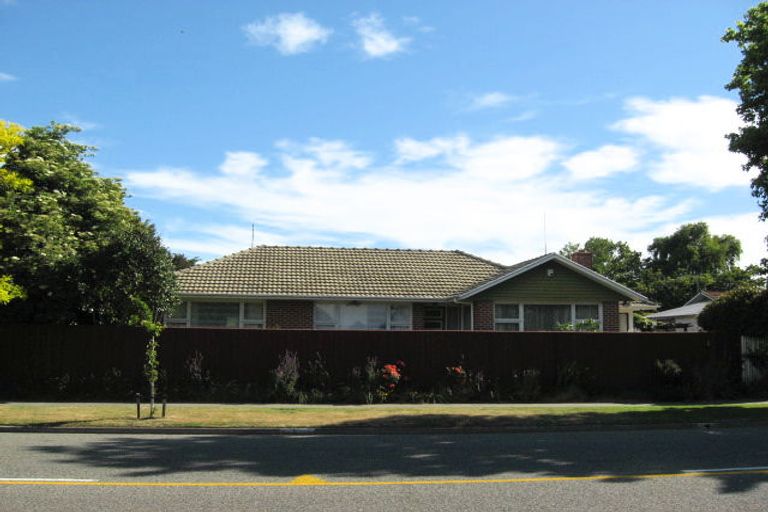 Photo of property in 3 Woodbury Street, Avonhead, Christchurch, 8042