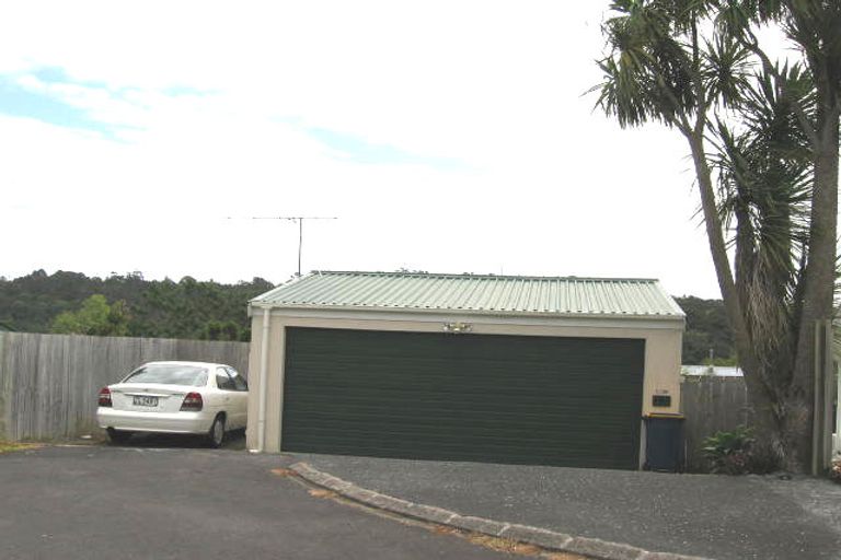 Photo of property in 1/30 Houston Place, Bayview, Auckland, 0629