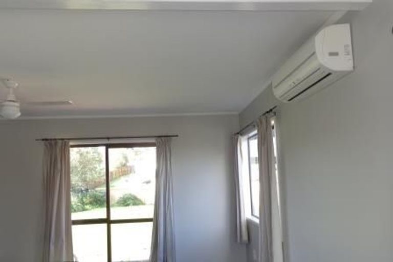 Photo of property in 9 Hillman Place, Ranui, Auckland, 0612