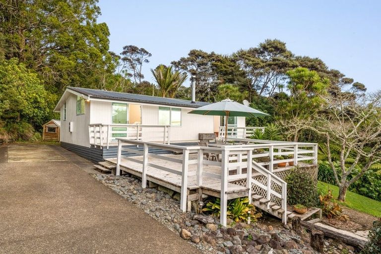 Photo of property in 219 School Road, Waimauku, 0881