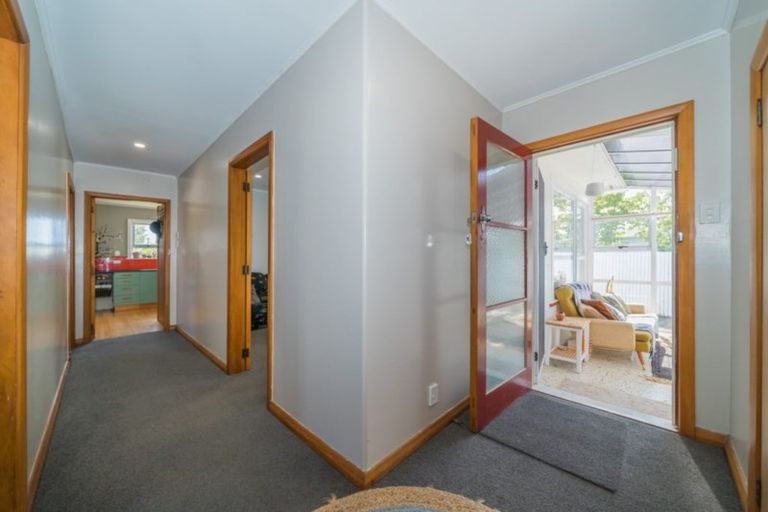 Photo of property in 53 Duff Crescent, Highbury, Palmerston North, 4412