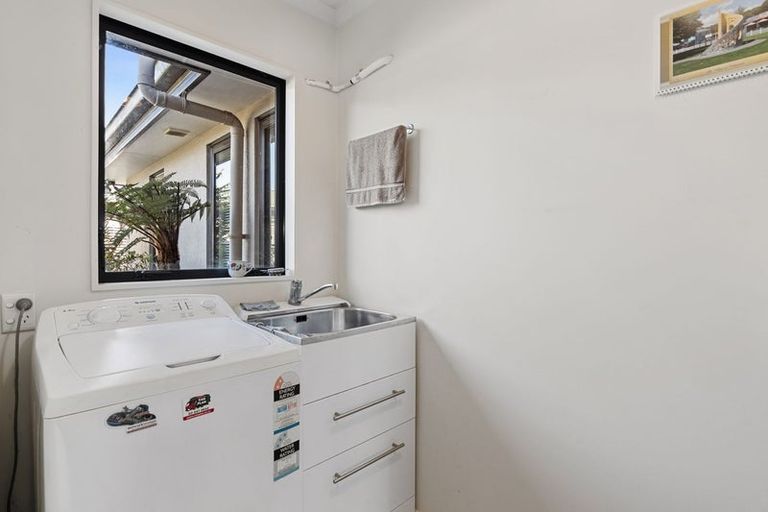 Photo of property in 2 Mccrae Street, Wakefield, 7025