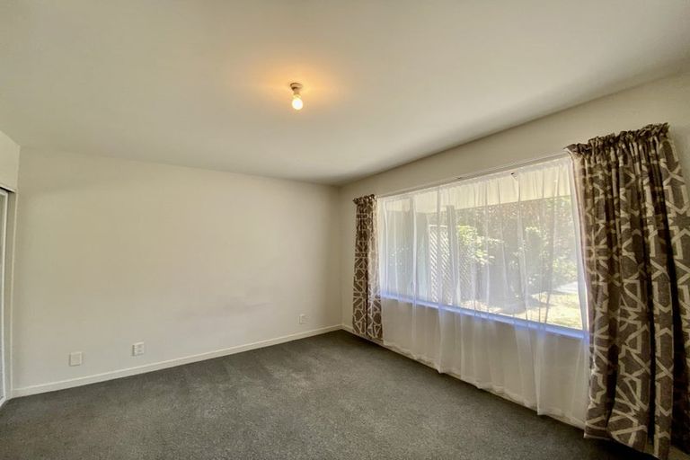 Photo of property in 2/5 Craven Street, Sockburn, Christchurch, 8042