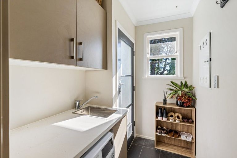Photo of property in 36 Mildmay Road, Henderson, Auckland, 0610