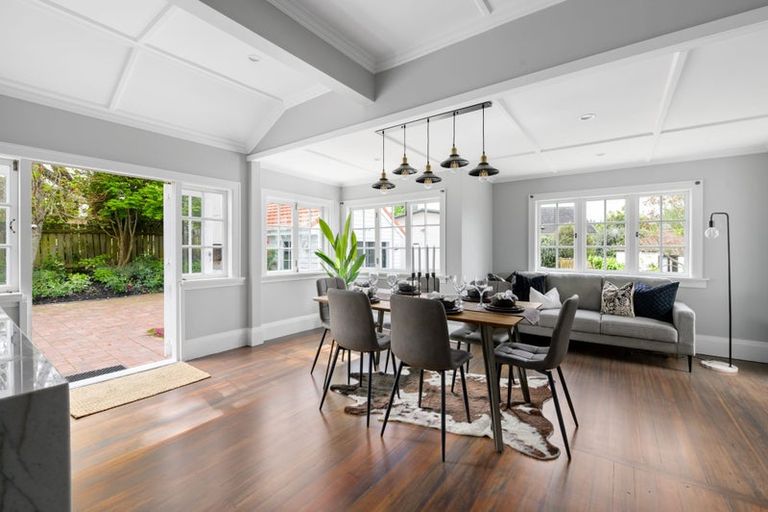 Photo of property in 9 Oakley Avenue, Claudelands, Hamilton, 3214