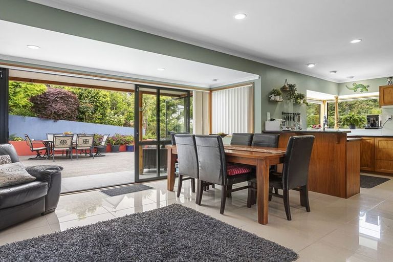 Photo of property in 24 Cornwall Road, Lyttelton, 8082