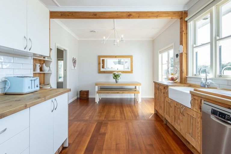 Photo of property in 4197 State Highway 50, Maraekakaho, Hastings, 4171