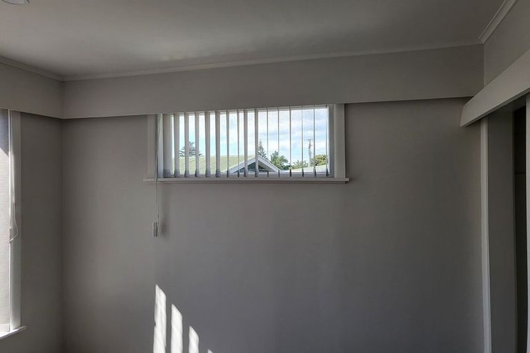 Photo of property in 4a Ngahina Street, Paraparaumu, 5032