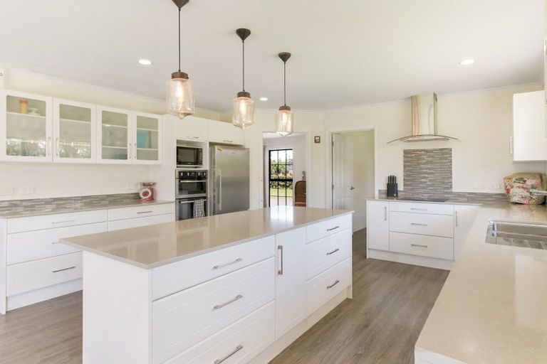 Photo of property in 11 Pathways Drive, Kerikeri, 0230