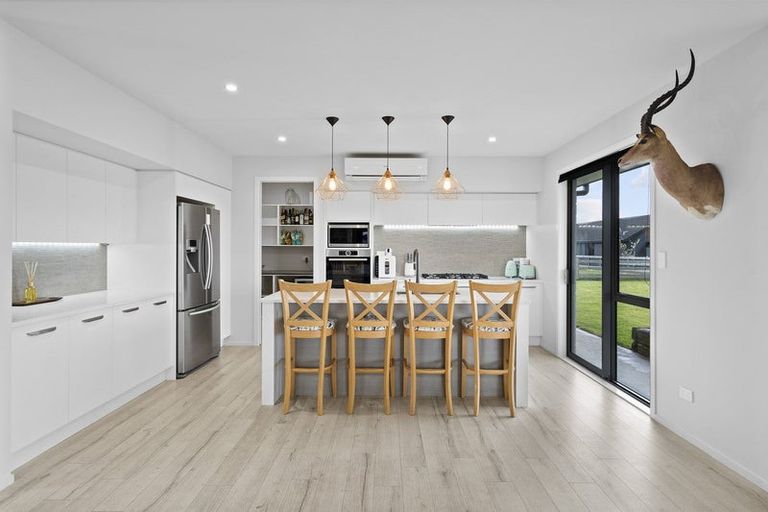 Photo of property in 51 Baxter Michael Crescent, Cambridge, 3434