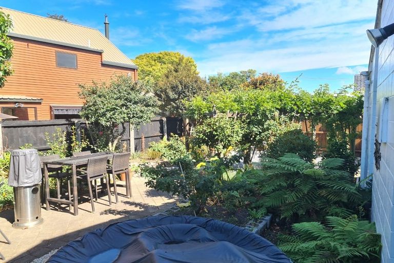 Photo of property in 67a Halswell Junction Road, Halswell, Christchurch, 8025