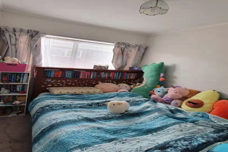 Photo of property in 3/10 Aberfeldy Avenue, Highland Park, Auckland, 2010